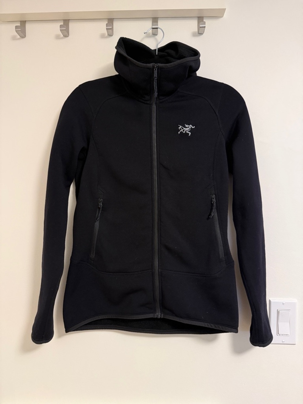 Arc'teryx Black Hooded Women Full-Zip Fleece Jacket